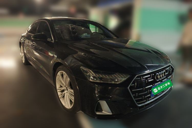 Used Audi A7L 2024 45 TFSI quattro Luxury Edition Front Right 45 Deg