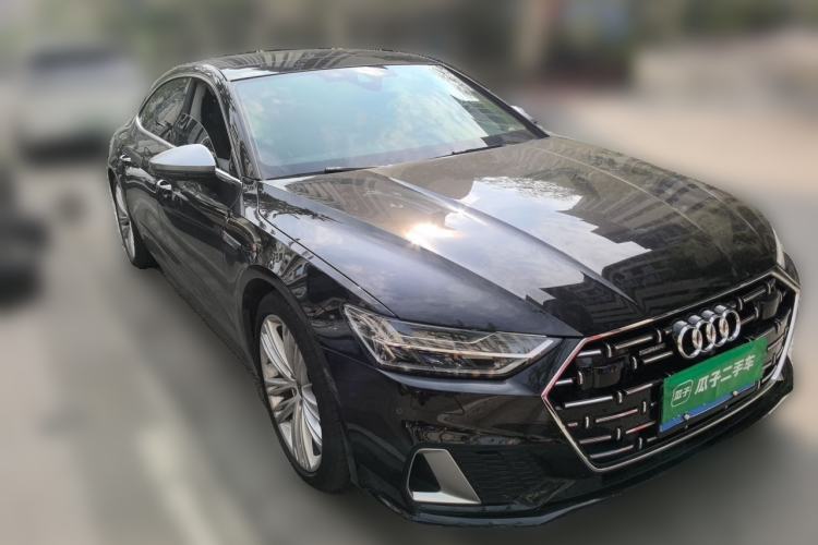 Used Audi A7L 2024 45 TFSI quattro Luxury Edition Front Right 45 Deg