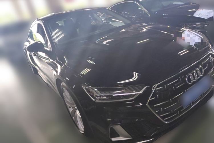 Used Audi A7L 2024 45 TFSI quattro Luxury Edition Front Right 45 Deg