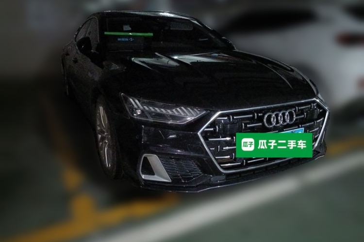 Used Audi A7L 2024 45TFSI S-line Dream-Building Edition Flow Crystal Package Front Right 45 Deg