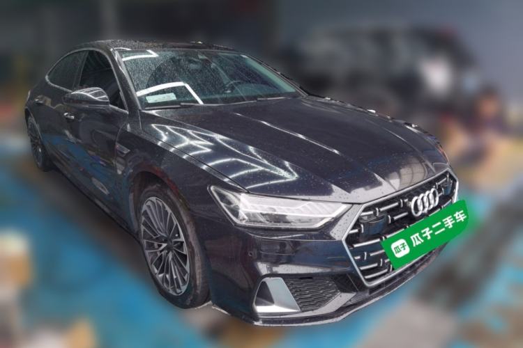 Used Audi A7L 2024 45 TFSI Luxury Edition Front Right 45 Deg