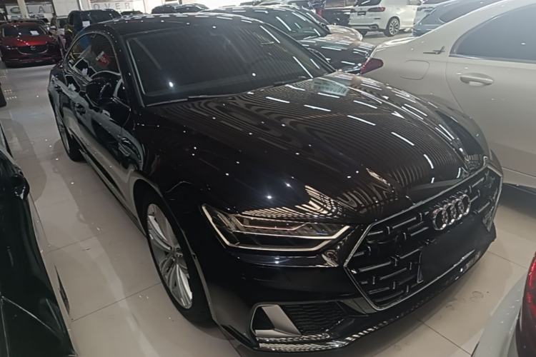 Used Audi A7L 2024 45 TFSI quattro Luxury Edition Front Right 45 Deg