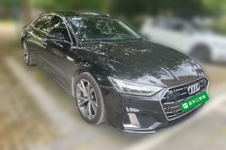 Used Audi A7L 2024 45 TFSI Luxury Edition Front Right 45 Deg