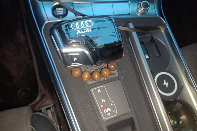 Used Audi A7L 2024 45 TFSI Luxury Edition Gear Lever