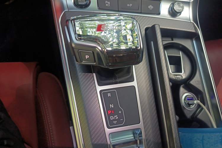 Used Audi A7L 2024 45 TFSI quattro Black Warrior Edition Gear Lever