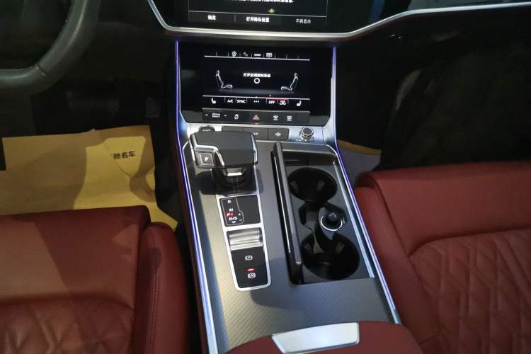 Used Audi A7L 2024 45 TFSI quattro Black Warrior Edition Gear Lever