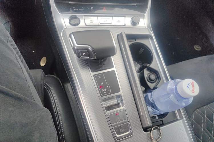 Used Audi A7L 2024 45 TFSI quattro Luxury Edition Gear Lever