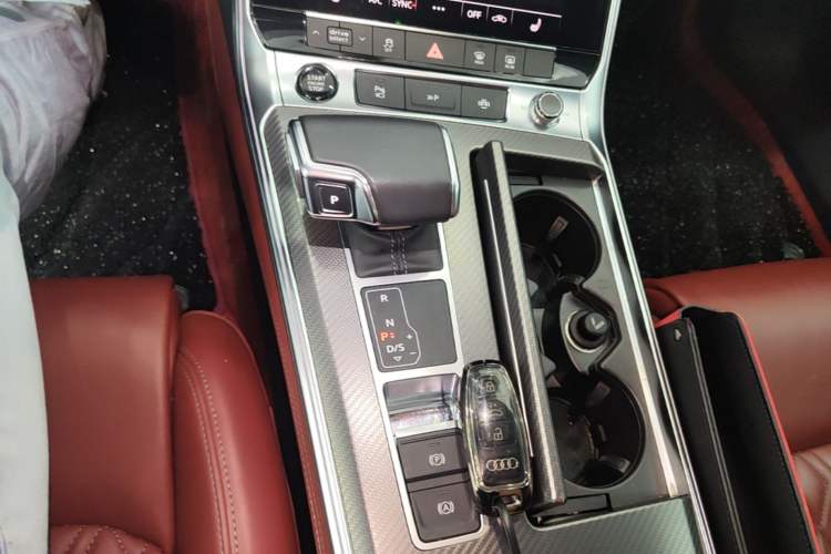 Used Audi A7L 2024 45 TFSI quattro Black Warrior Edition Gear Lever