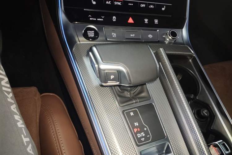 Used Audi A7L 2024 45 TFSI quattro Luxury Edition Gear Lever