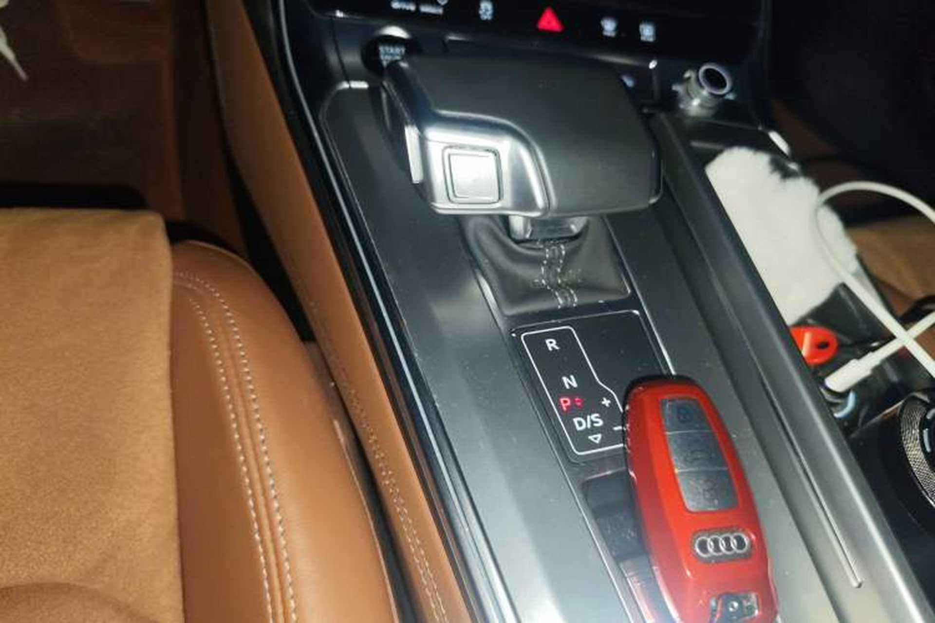 Used Audi A7L 2024 45 TFSI Luxury Edition Gear Lever
