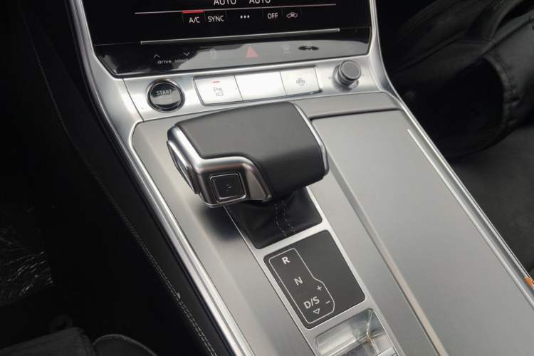 Used Audi A7L 2024 45 TFSI Luxury Edition Gear Lever