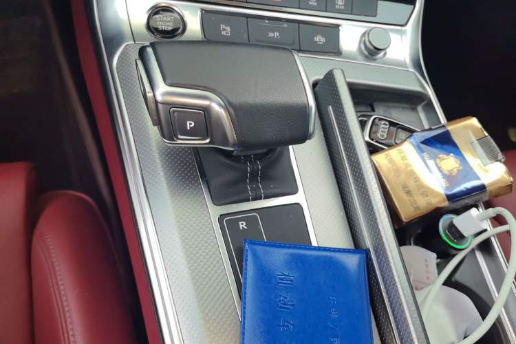 Used Audi A7L 2024 45 TFSI quattro S-line Black Warrior Edition Gear Lever