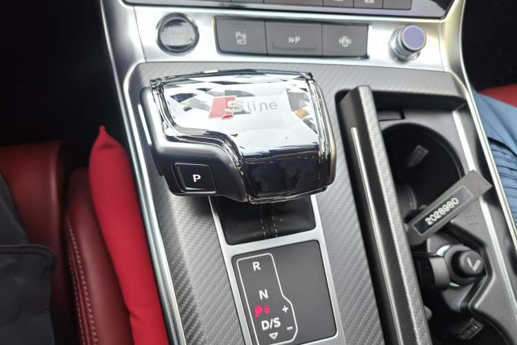 Used Audi A7L 2024 45 TFSI quattro Black Warrior Edition Gear Lever