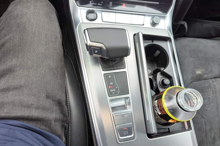 Used Audi A7L 2024 45 TFSI Luxury Edition Gear Lever