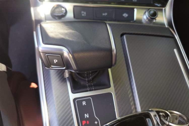 Used Audi A7L 2024 45 TFSI quattro Black Warrior Edition Gear Lever