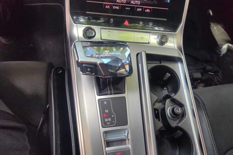 Used Audi A7L 2024 45 TFSI Luxury Edition Gear Lever