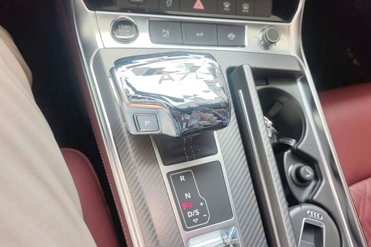 Used Audi A7L 2024 45 TFSI quattro S-line Black Warrior Edition Gear Lever