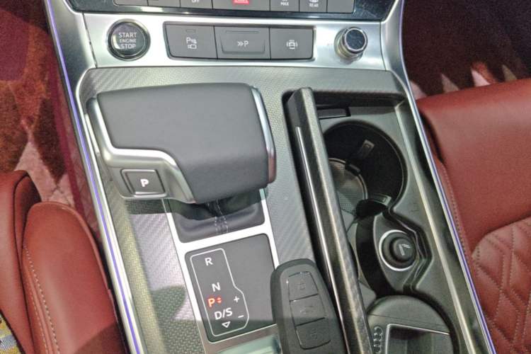 Used Audi A7L 2024 45 TFSI quattro Black Warrior Edition Gear Lever