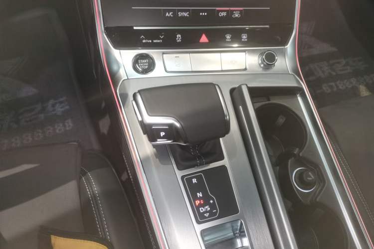 Used Audi A7L 2024 45 TFSI Luxury Edition Gear Lever