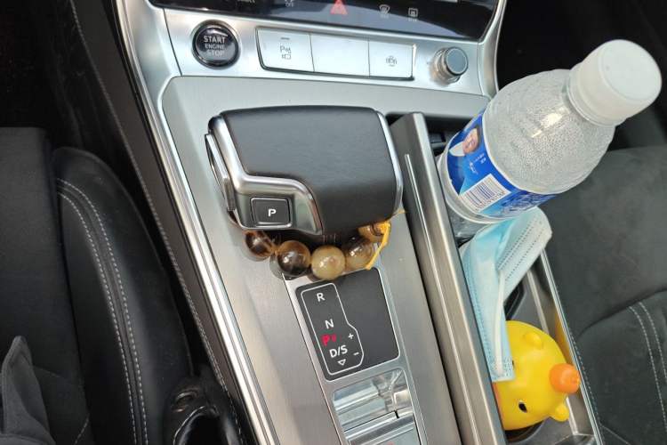 Used Audi A7L 2024 45 TFSI Luxury Edition Gear Lever