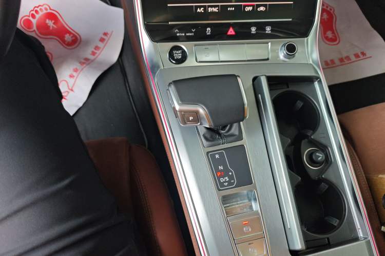Used Audi A7L 2024 45 TFSI Luxury Edition Gear Lever