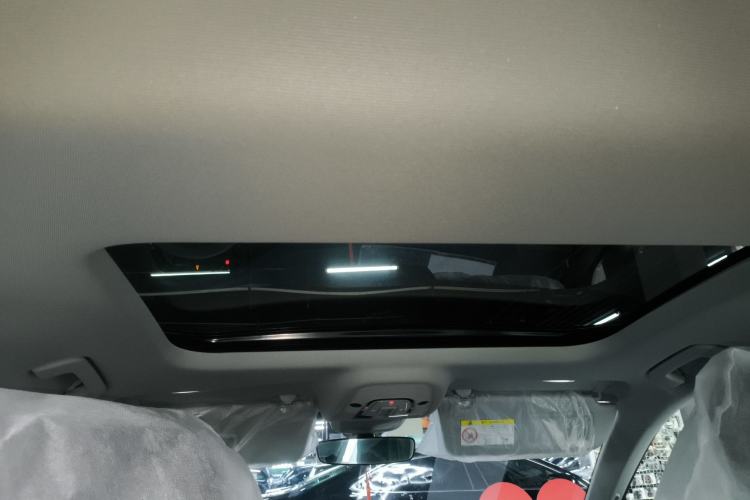 Used Audi A7L 2024 45TFSI S-line Dream-Building Edition Flow Crystal Package Headliner