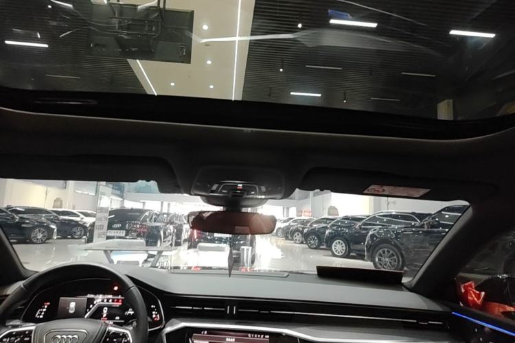 Used Audi A7L 2024 45 TFSI quattro Black Warrior Edition Headliner