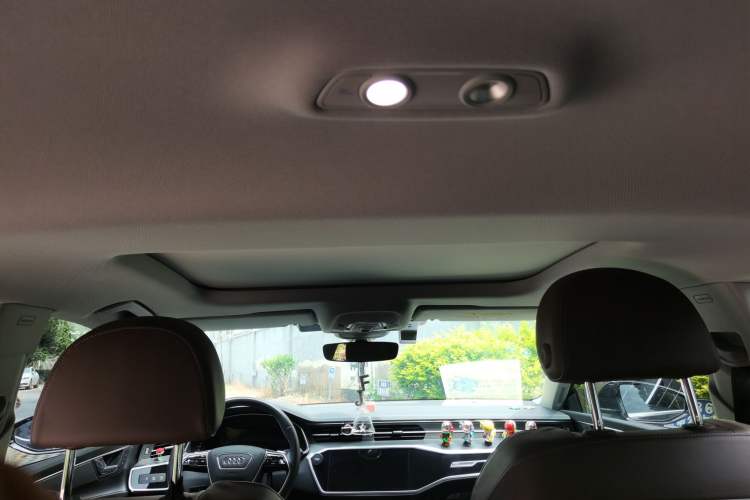 Used Audi A7L 2024 45TFSI S-line Dream-Building Edition Flow Crystal Package Headliner