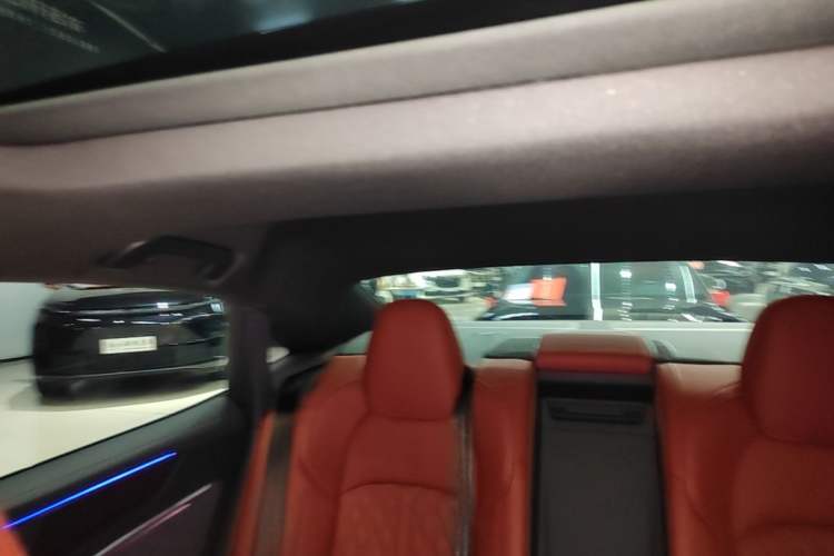 Used Audi A7L 2024 45 TFSI quattro Black Warrior Edition Headliner