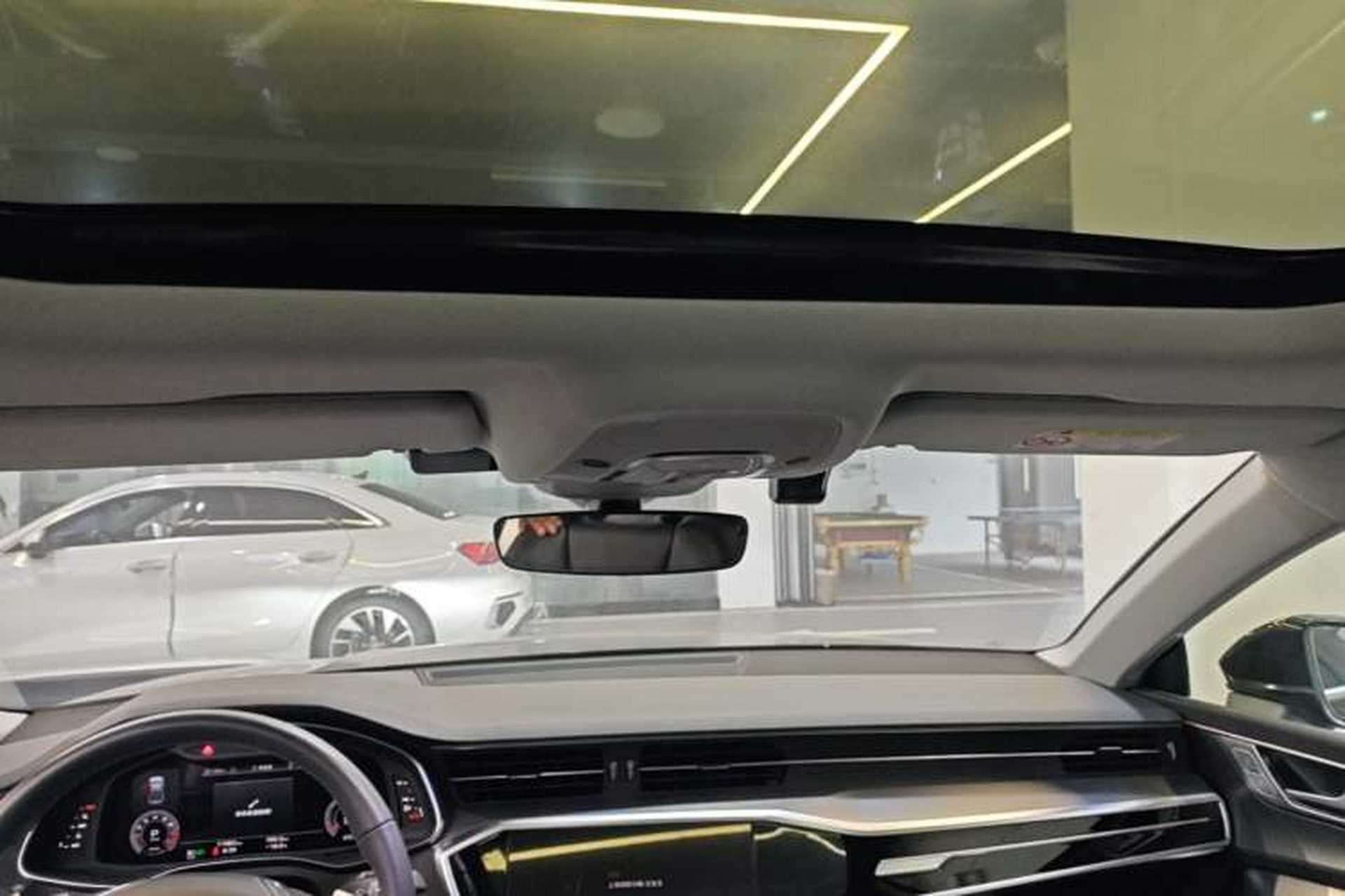 Used Audi A7L 2024 45 TFSI Luxury Edition Headliner