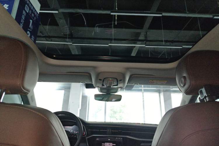 Used Audi A7L 2024 45TFSI S-line Dream-Building Edition Flow Crystal Package Headliner
