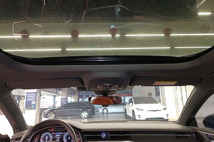 Used Audi A7L 2024 45 TFSI quattro Black Warrior Edition Headliner