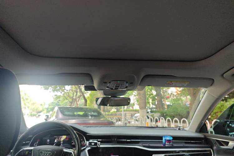 Used Audi A7L 2024 45TFSI S-line Dream-Building Edition Flow Crystal Package Headliner