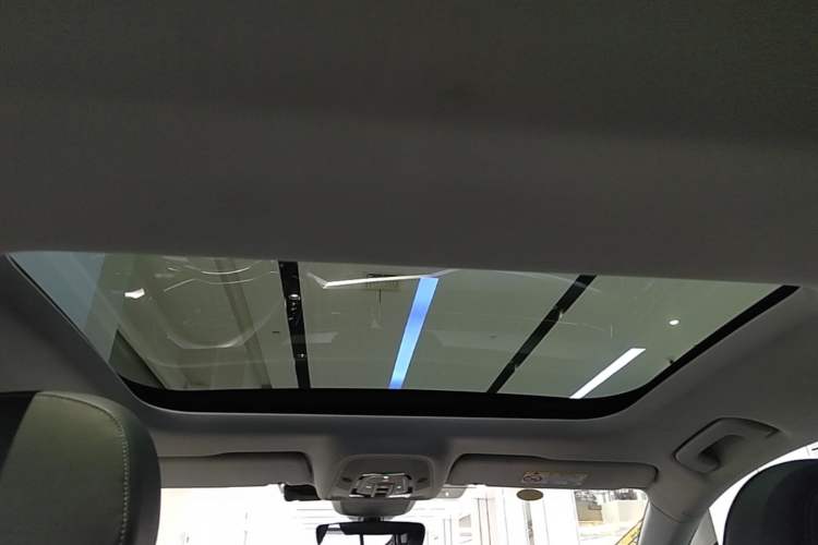 Used Audi A7L 2024 45TFSI S-line Dream-Building Edition Flow Crystal Package Headliner