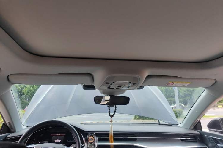 Used Audi A7L 2024 45TFSI S-line Dream-Building Edition Flow Crystal Package Headliner