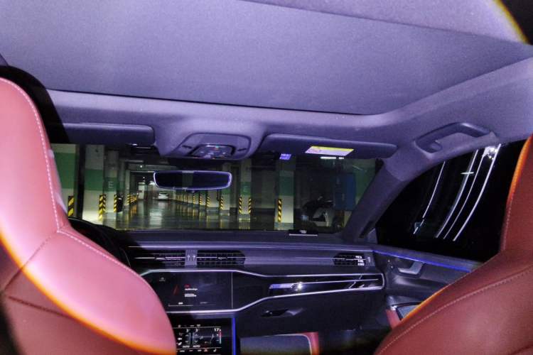 Used Audi A7L 2024 45 TFSI quattro Black Warrior Edition Headliner