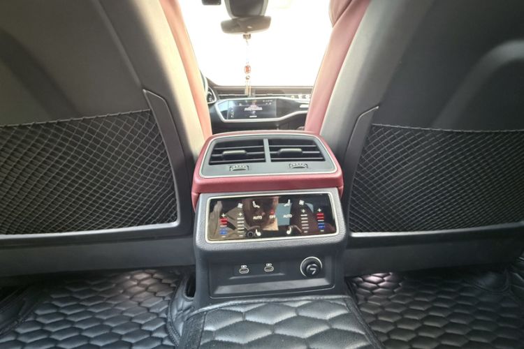 Used Audi A7L 2024 45 TFSI quattro Black Warrior Edition Interior 1