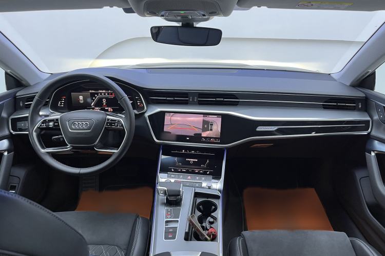 Used Audi A7L 2024 45TFSI quattro S-line Visionary Edition Flow Crystal Package Interior 1