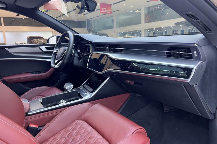 Used Audi A7L 2024 45 TFSI quattro Black Warrior Edition Interior 10