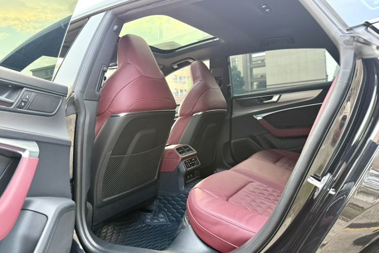 Used Audi A7L 2024 45 TFSI quattro Black Warrior Edition Interior 3