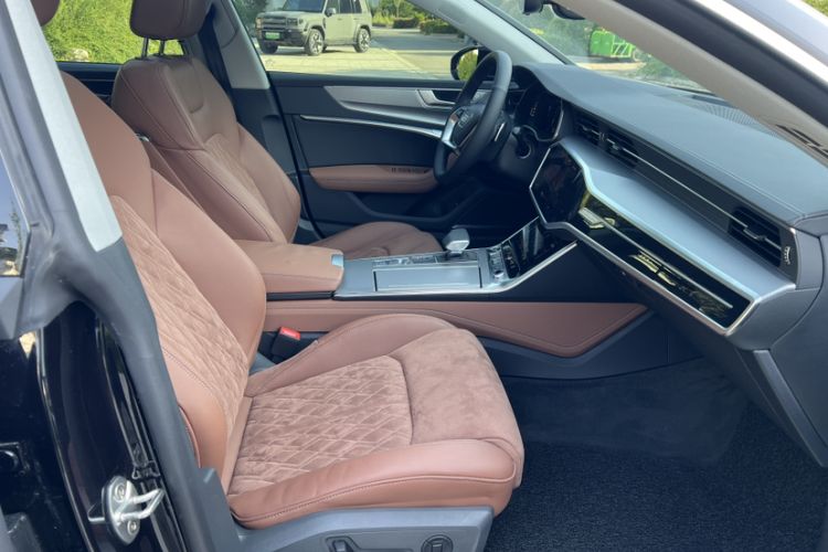 Used Audi A7L 2024 45 TFSI quattro Luxury Edition Interior 3