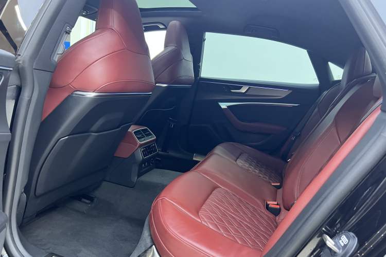 Used Audi A7L 2024 45 TFSI quattro Black Warrior Edition Interior 5