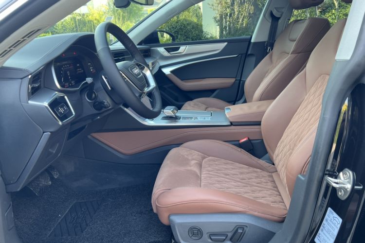 Used Audi A7L 2024 45 TFSI quattro Luxury Edition Interior 6