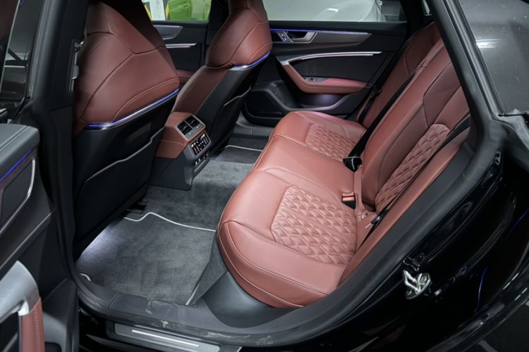 Used Audi A7L 2024 45 TFSI quattro Black Warrior Edition Interior 7