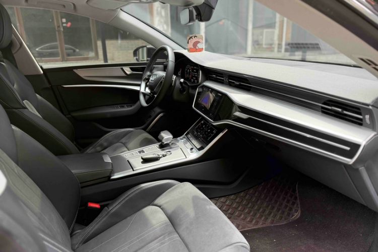 Used Audi A7L 2024 45TFSI S-line Dream-Building Edition Flow Crystal Package Interior 8