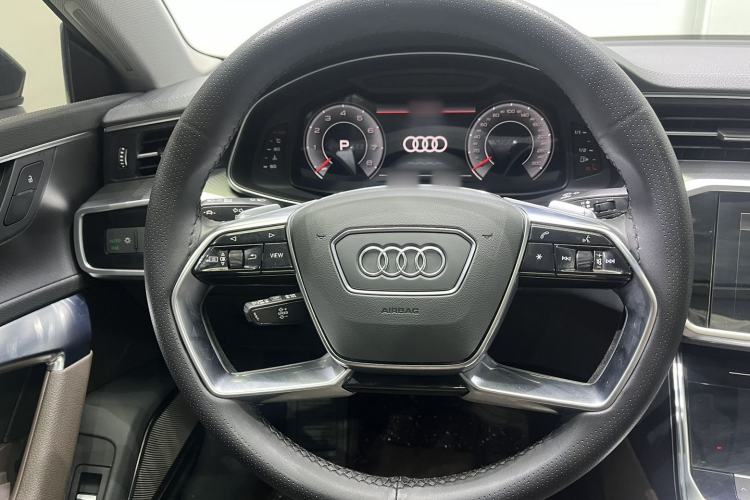Used Audi A7L 2024 45TFSI S-line Dream-Building Edition Flow Crystal Package Interior 8