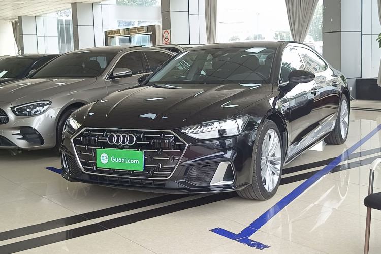 Audi A7L 2024 45 TFSI quattro Luxury Edition