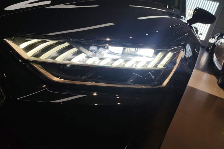 Used Audi A7L 2024 45 TFSI Luxury Edition Left Front Headlight
