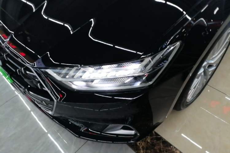 Used Audi A7L 2024 45TFSI S-line Dream-Building Edition Flow Crystal Package Left Front Headlight