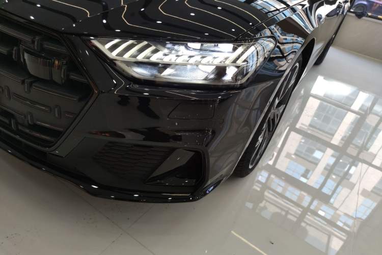 Used Audi A7L 2024 45 TFSI quattro S-line Black Warrior Edition Left Front Headlight